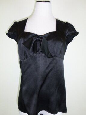 NANETTE LEPORE 100% SILK BLACK bow retro Top cap short sleeves sleeve 6